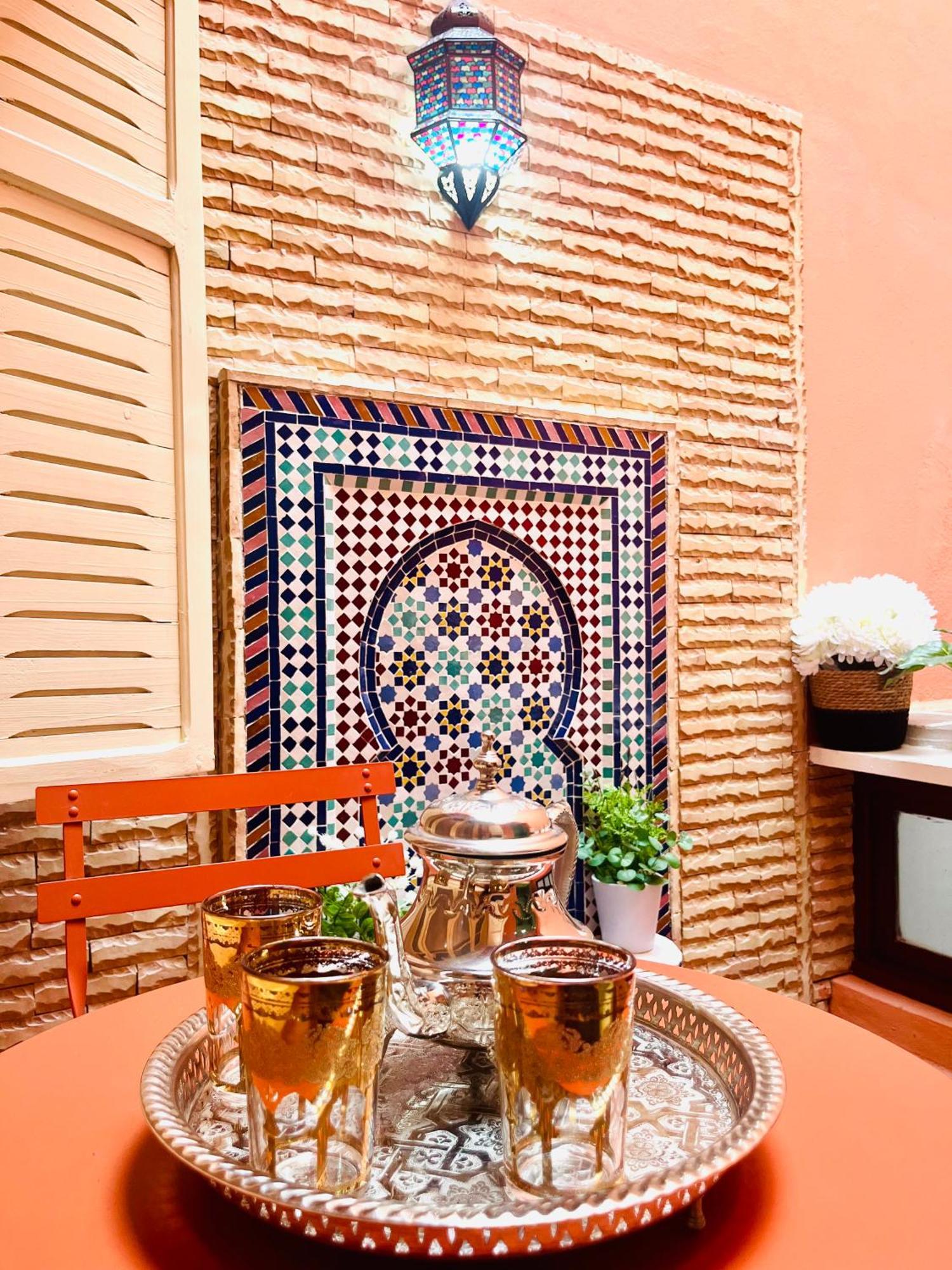 Apartment With Ac, Patio And Rooftop Appartement Climatise Avec Patio Et Toit Terrasse Маракеш Екстериор снимка