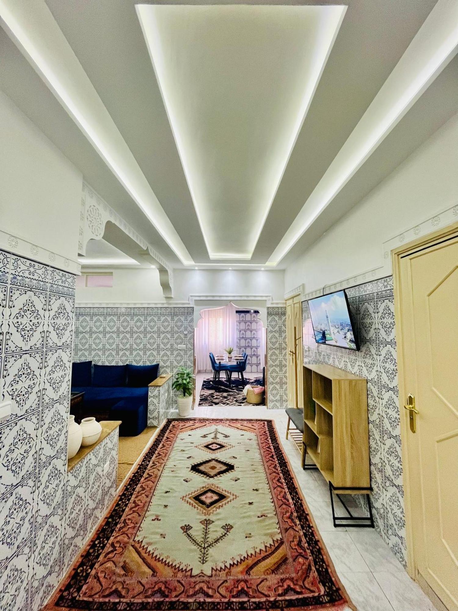 Apartment With Ac, Patio And Rooftop Appartement Climatise Avec Patio Et Toit Terrasse Маракеш Екстериор снимка